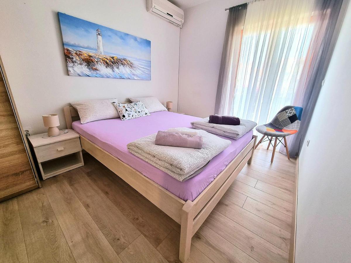Julia Apartment บีโอกราดนาโมรู ภายนอก รูปภาพ
